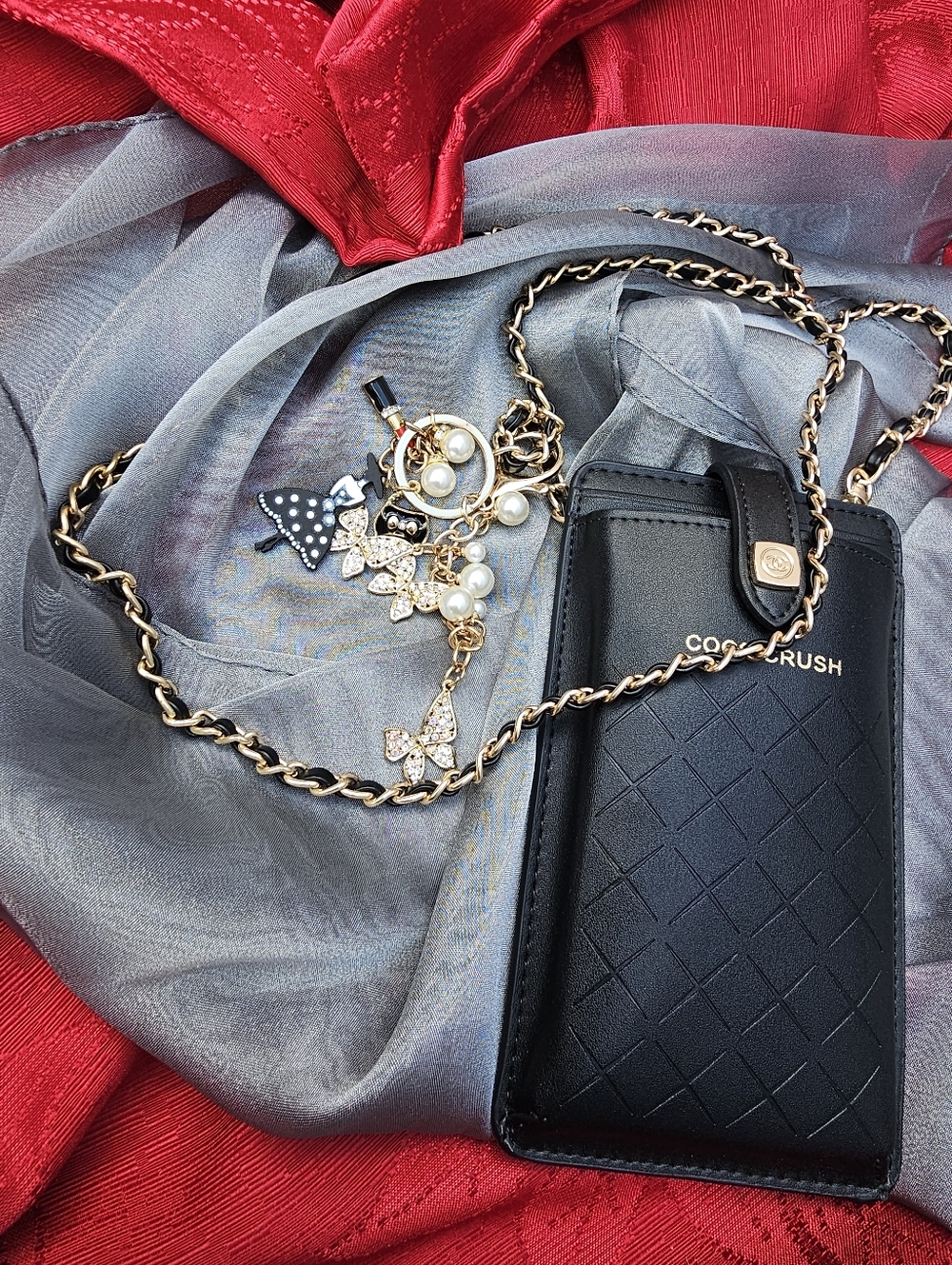 Chanel Coco Crush GWP Black Quilted Phone Holder Crossbody Chain + Charms - Picture 11 of 17